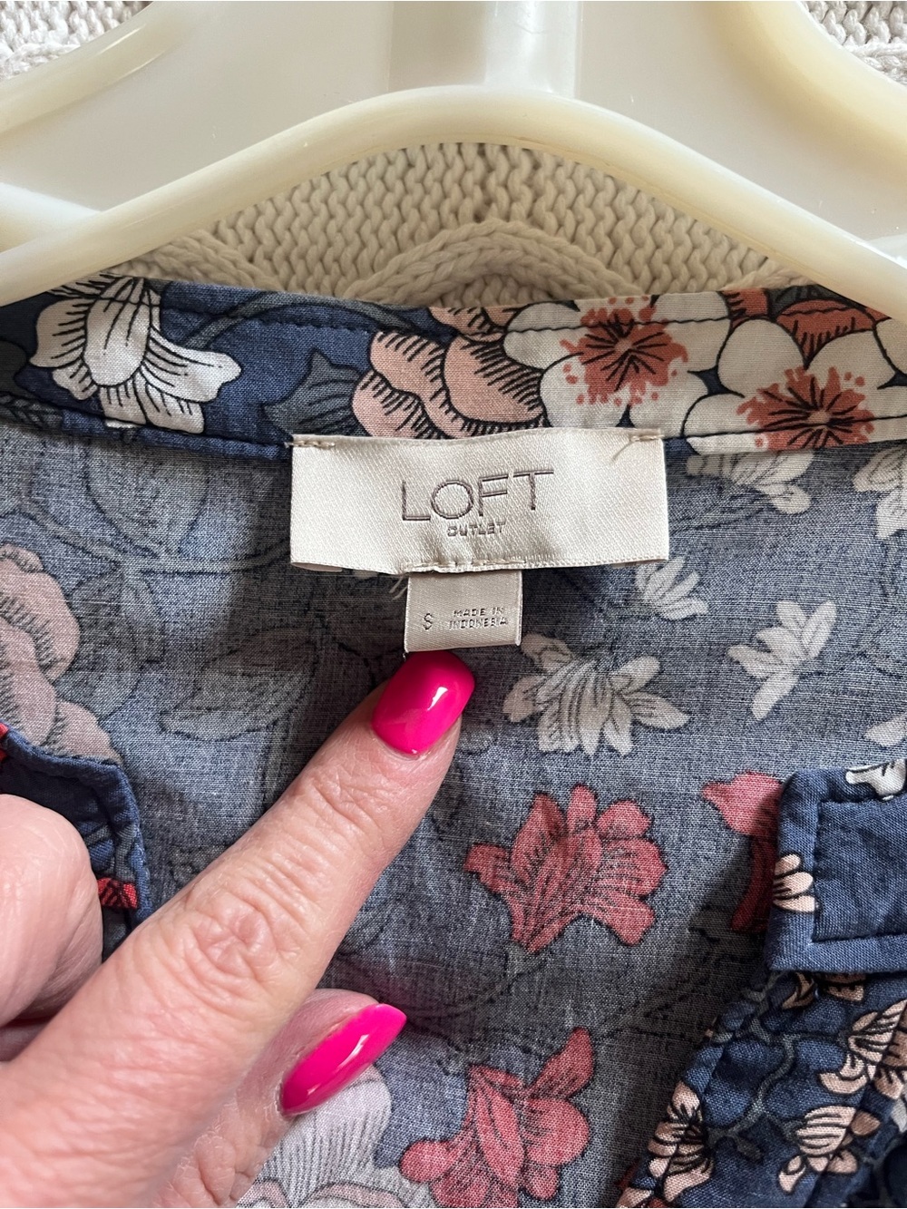 Loft Floral Long Sleeve Navy Swing Dress with Blooms Women’s size small - Picture 2 of 12